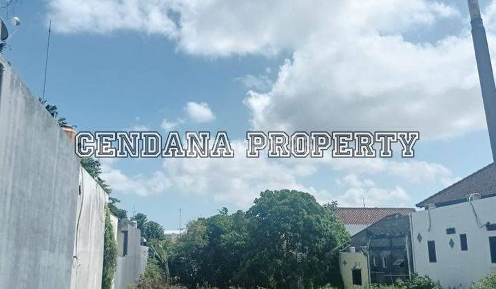 Villa Neighborhood Land Plot in Umalas 2