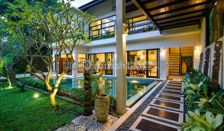 Sanur Beach Side Villa 4 Bedroom Near Beach 2