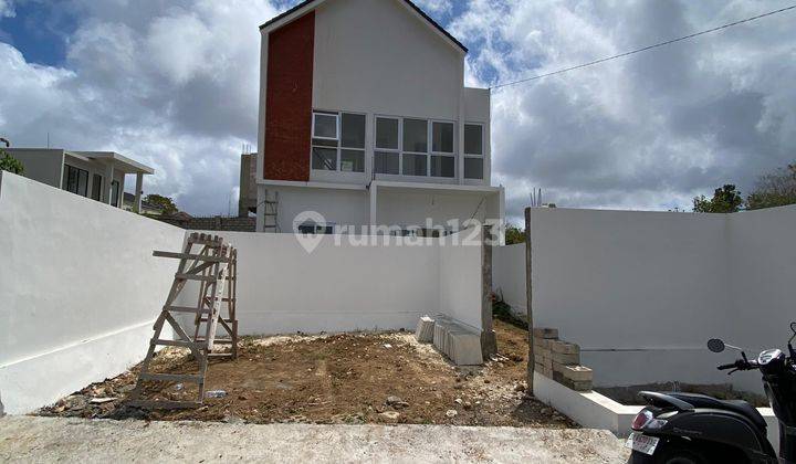 Rumah Baru Semi Villa Modern Dengan Kolam Renang 1