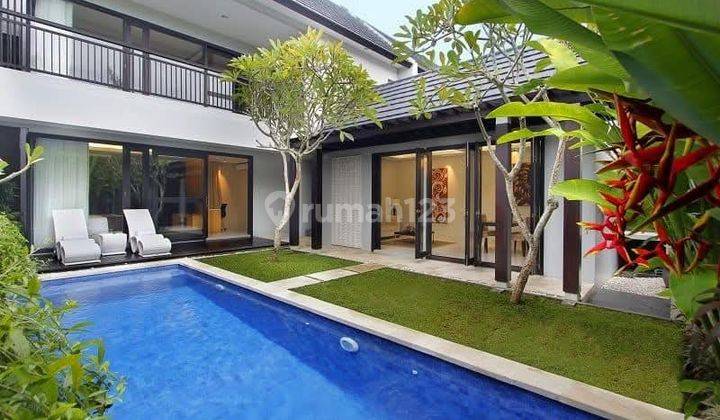 Villa Cantik Modern Berlokasi di Seminyak 2