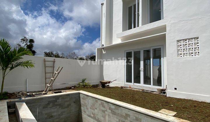 New House Semi Modern Villa With Swimming Pool 2