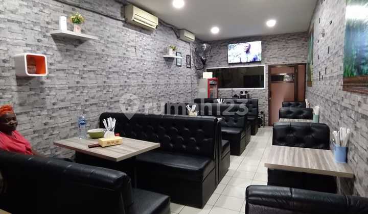 For Sale: 3-Storey Pinangsia Shop House in Karawaci Office Park Area