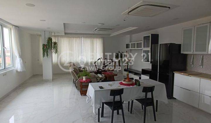 Disewakan Rumah Tinggal Huni dalam Komplek GreenVille Jakarta Barat 2