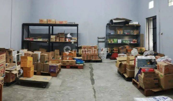 Gudang di Villa Melati Mas Serpong 2