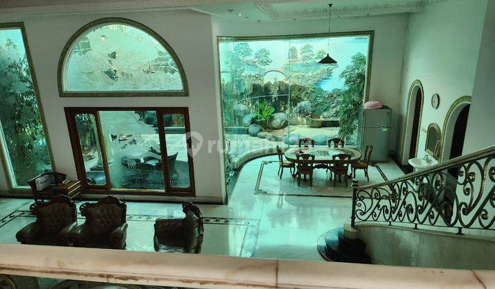 DIJUAL Rumah di Puri Indah Boulevard Furnished Lokasi Sangat Strategis 1