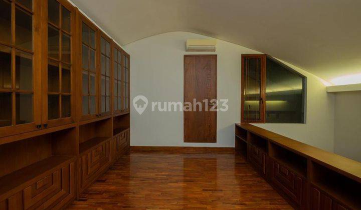 Dijual Rumah Bagus Furnished Di Taman Golf, Lippo Karawaci 2