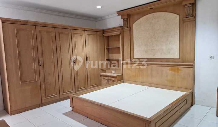 Disewakan Rumah di Perbun 2 Lantai Semi Furnish Ready Huni Sdh Renov Disewakan Rumah di Perbun 2 Lantai Semi Furnish Ready Huni Sdh Renov