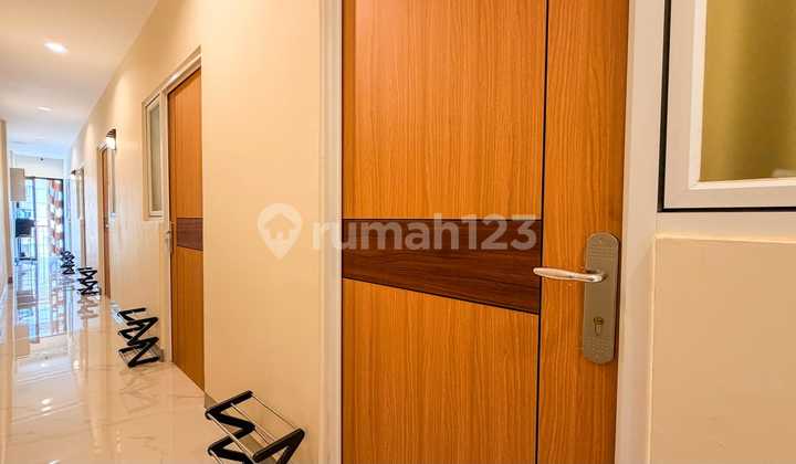 New Boarding House for Sale in Tanjung Duren, Total of 24 Rooms, Fully Furnished, 4 Floors 2