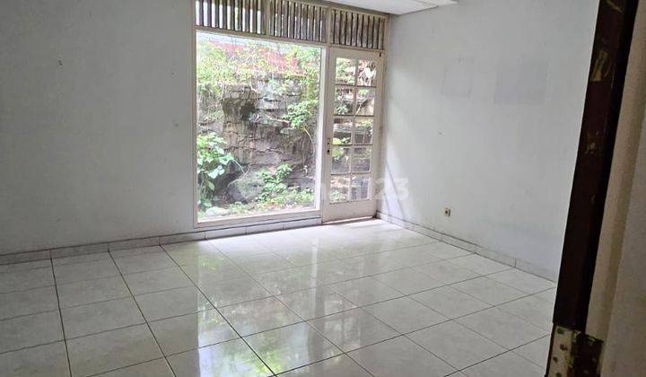 For Rent Rumah Tua Terawat Di Komplek Patra Jaksel Hoek 1.5lantai 2