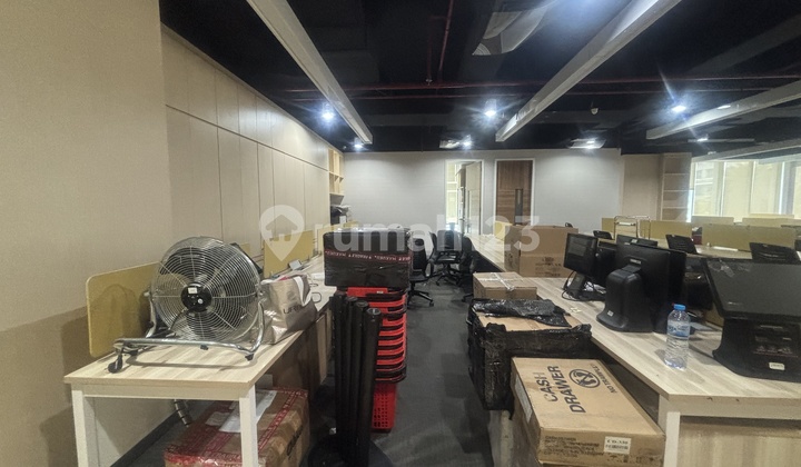 For Rent Office Space in Landmark Pluit Size 475m² Semi Furnished For Rent Office Space in Landmark Pluit Size 475m² Semi Furnished