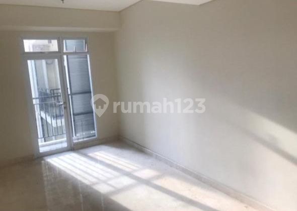 Jual Cepat Apart Brand New View Pool Siap Huni Middle Floor Cash