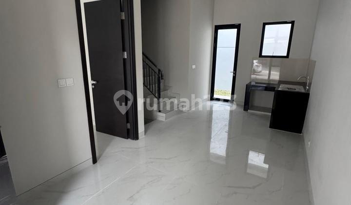 Disewakan Rumah Brand New di Kunvil Siap Huni Unfurnish Min Sewa 2Thn Disewakan Rumah Brand New di Kunvil Siap Huni Unfurnish Min Sewa 2Thn