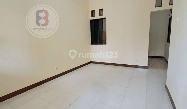 Dijual rumah rapih dalam cluster dekat pasar segar Graha Raya  1