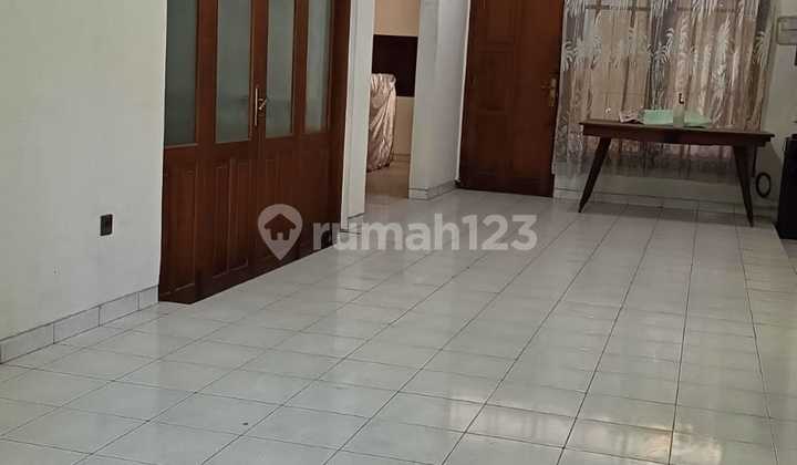 Rumah 2 Lantai Siap Huni Menanggal Indah Gayungan Surabaya 2