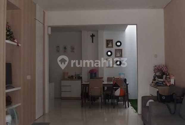 Rumah 2 Lantai Siap Huni Lontar Sambikerep Surabaya Barat 2