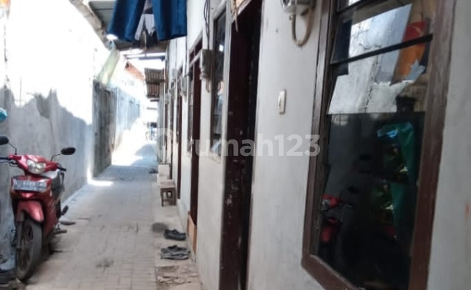 Kost Full Penghuni Petemon Sawahan Surabaya  1