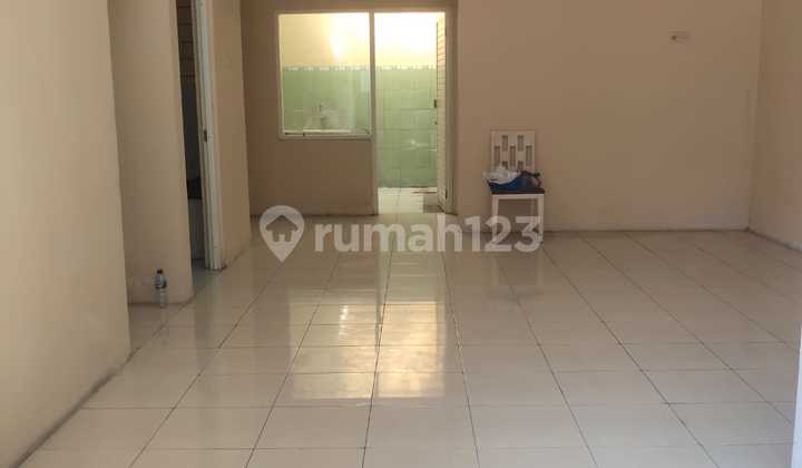 Ready-to-Occupy 1-Story House in Siwalankerto, Wonocolo, Surabaya 2