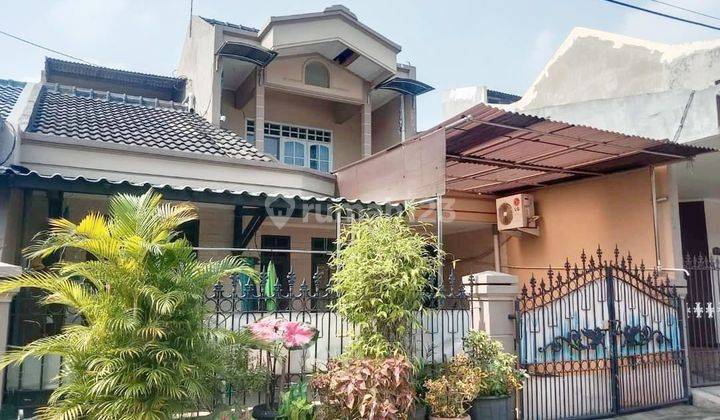 Rumah 2 Lantai di Deltasari Waru Sidoarjo 1