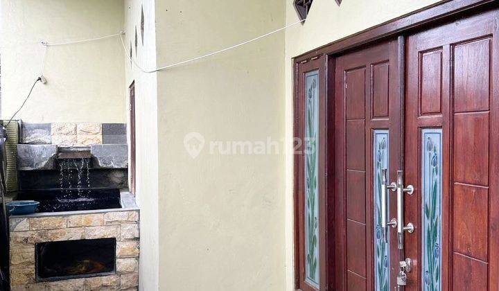 Rumah Siap Huni Sudah Renovasi di Manyar Gresik 2