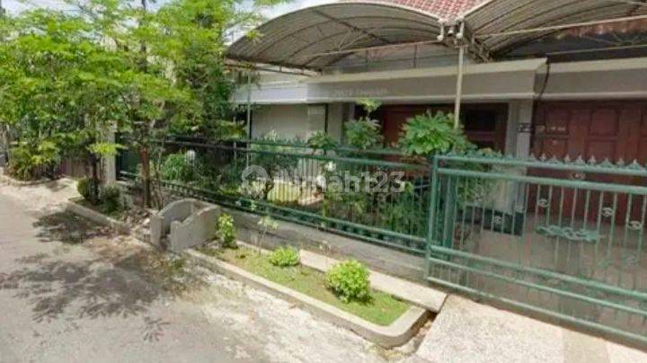 Rumah 1¼ Lantai di Kertajaya Indah Surabaya Timur 1