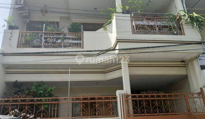 Rumah 2 Lantai Siap Huni di Sutorejo Mulyorejo Surabaya Timur 1