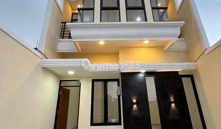 Rumah Baru 2 Lantai di Pondok Benowo Indah Surabaya Barat 1