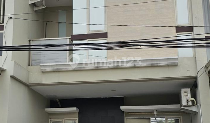 Rumah 2 Lantai Kutisari Siwalankerto Wonocolo Surabaya