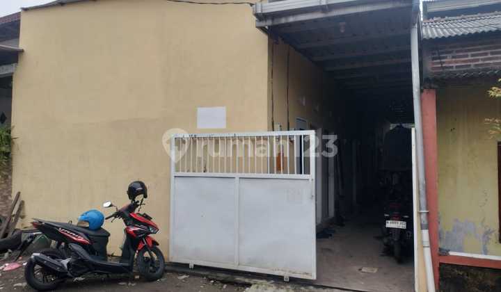 Rumah Kost 1 Lantai Full Penghuni Gemurung Gedangan Sidoarjo Rumah Kost 1 Lantai Full Penghuni Gemurung Gedangan Sidoarjo