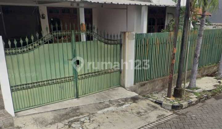 Gayungsari House, Jambangan, South Surabaya 2