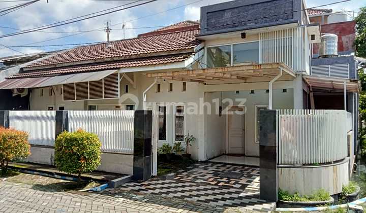 Rumah Hook 1,5 Lantai Wisma Tropodo Waru Sidoarjo
