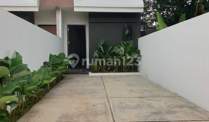 Rumah Siap Huni 2 Lantai Taman Didalam Rumah (Void) Bebas Banjir Rumah Siap Huni 2 Lantai Taman Didalam Rumah (Void) Bebas Banjir