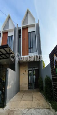 Rumah 2 Lantai Harga 1 Lantai di Jatiaish