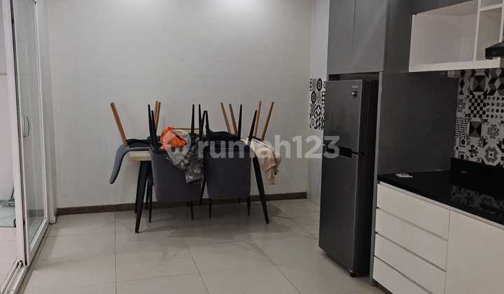 Rumah Dijual Full Furnished Ada Gazebo di Cluster Amanda Summarecon Bandung 05 2