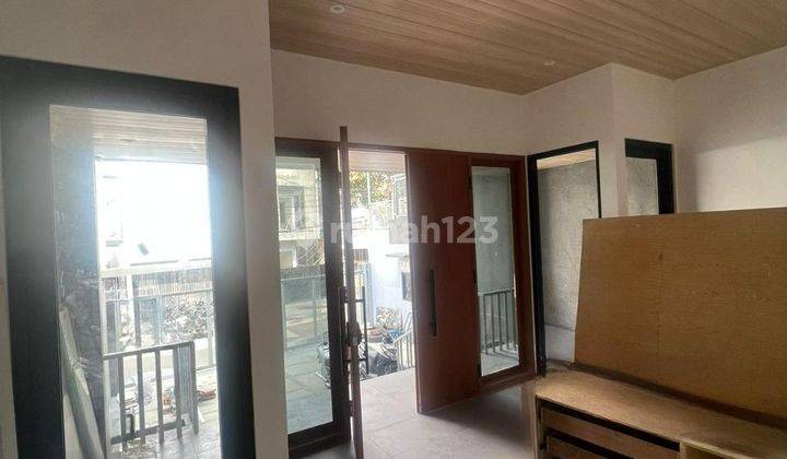 Rumah Dijual Baru Keren 2 Lantai di Setra Murni , Bandung 1