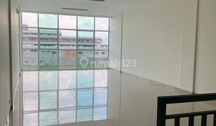 2 Unit Ruko Disewa Terawat Type Beryl di Summarecon Bandung 2