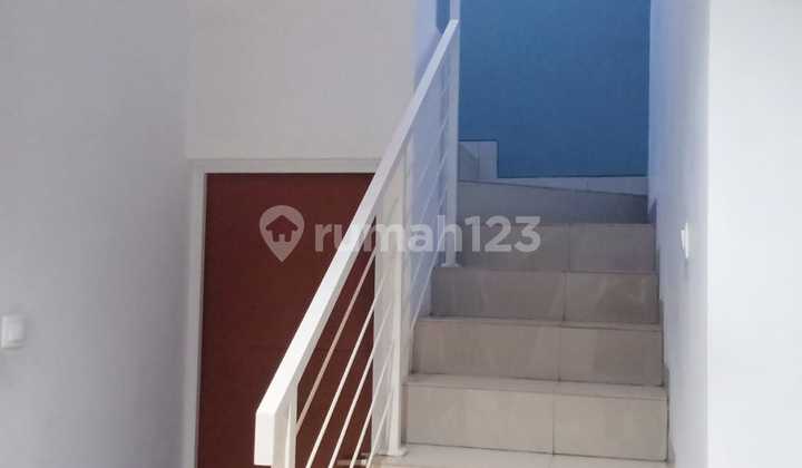 foto lainnya rumah dijual minimalis 2 lantai