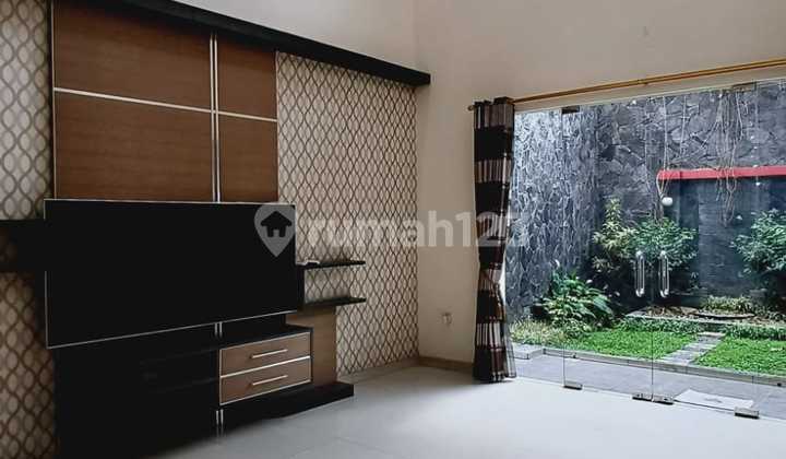 Good Comfortable House in Batununggal Complex Bandung 0106