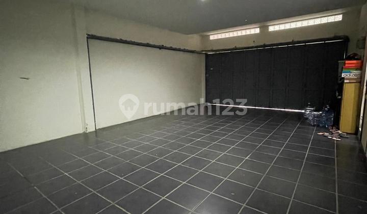 Rumah Dijual Siap Huni Lokasi Prima di Setrasari Raya Bandung 01 2