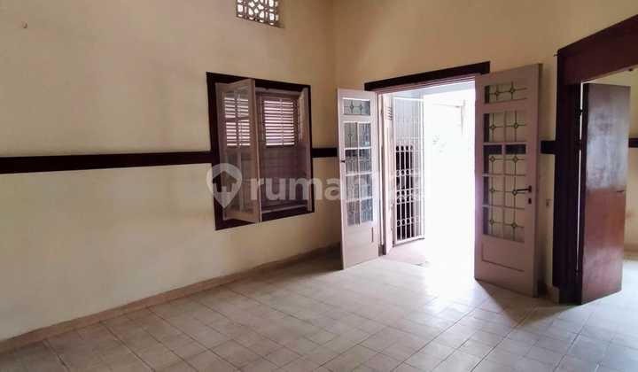 Rumah Dijual Luas Hitung Tanah di Sayap Dago, Bandung 0106 Rumah Dijual Luas Hitung Tanah di Sayap Dago, Bandung 0106