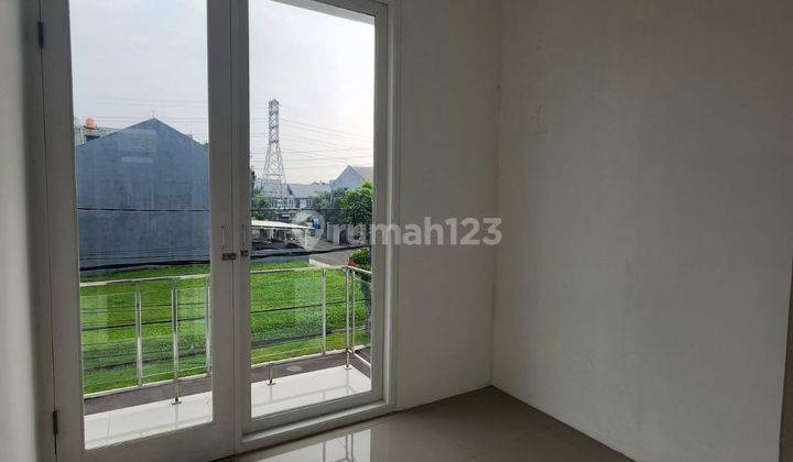 Rumah Dijual Baru Design Modern di Mekar Wangi , Bandung 2