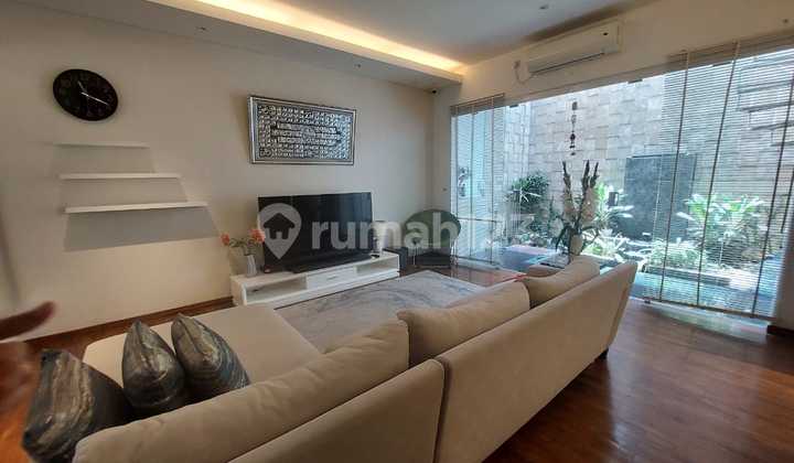 Rumah Dijual Bagus Semi Furnished di Sayap Sukahaji, Bandung 37