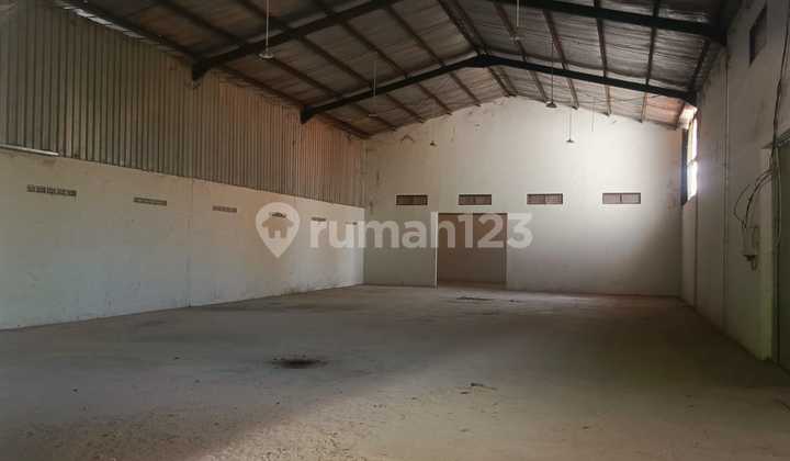 Warehouse for Rent Ready to Use in Sapan Area, Bandung City 0136
