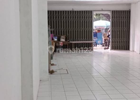 Ruang Usaha Disewa Strategis di Jl Dewi Sartika Dkt Alun Alun 1