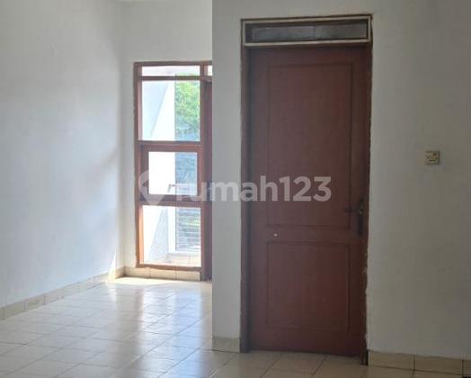 Ruko Dijual 2 Lantai di Puri Dago Antapani, Bandung 01 Ruko Dijual 2 Lantai di Puri Dago Antapani, Bandung 01