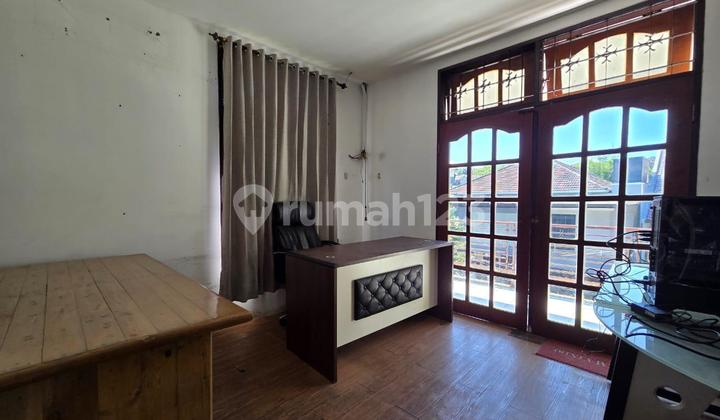 Rumah Dijual Strategis 3 Lantai di Setrasari Raya, Bandung 01 Rumah Dijual Strategis 3 Lantai di Setrasari Raya, Bandung 01