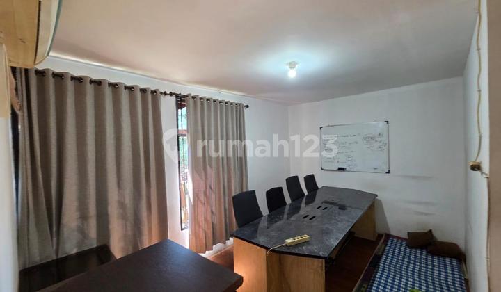 Rumah Dijual Strategis 3 Lantai di Setrasari Raya, Bandung 01 Rumah Dijual Strategis 3 Lantai di Setrasari Raya, Bandung 01