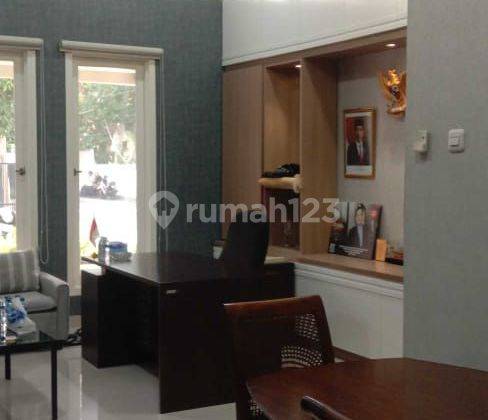 Rumah Siap Huni di Jakarta Pusat  Cocok untuk hunian maupun usaha
 1