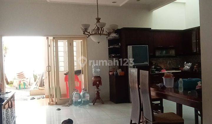 Rumah 2 Lantai Siap Huni di kawasan yg berkembang lokasi strategis  2