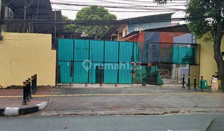 Jual Tanah Bekas Toko Material Lokasi Strategis Siap Huni  1