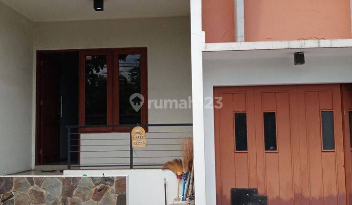 Rumah Tinggal  Nyaman  Lokasi Dekat Sma 8 2